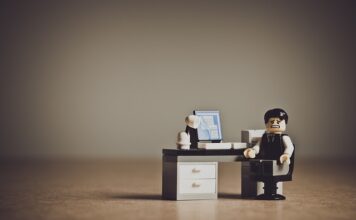 Jak wycenić klocki LEGO?