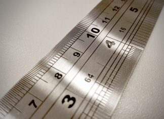 Jak się mierzy nożyczki?
